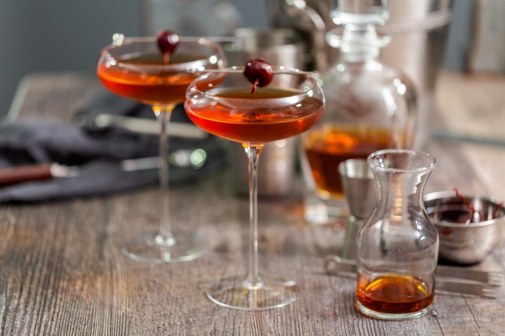 classic manhattan cocktail