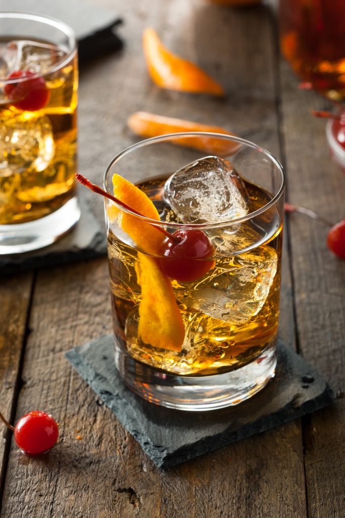 bourbon old fashioned cocktail
