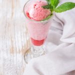 raspberry prosecco cocktail