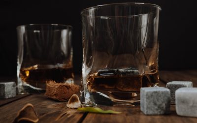 9 Healthy Reasons You Should Be Drinking Bourbon